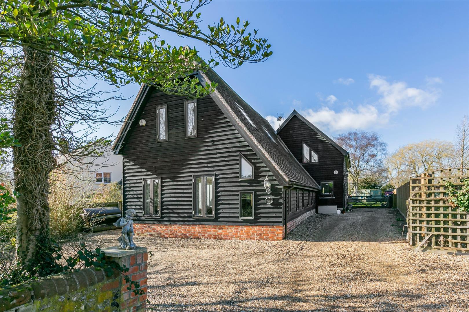 5 Bedroom for sale in Newmarket Cheffins Newmarket Sales